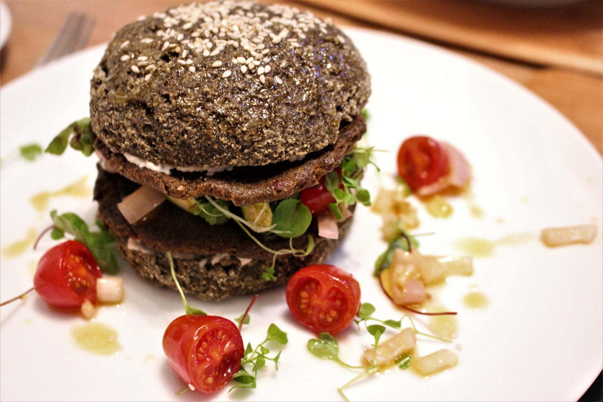 raw-burger-is-on-the-menu-the-lifestyle-chef